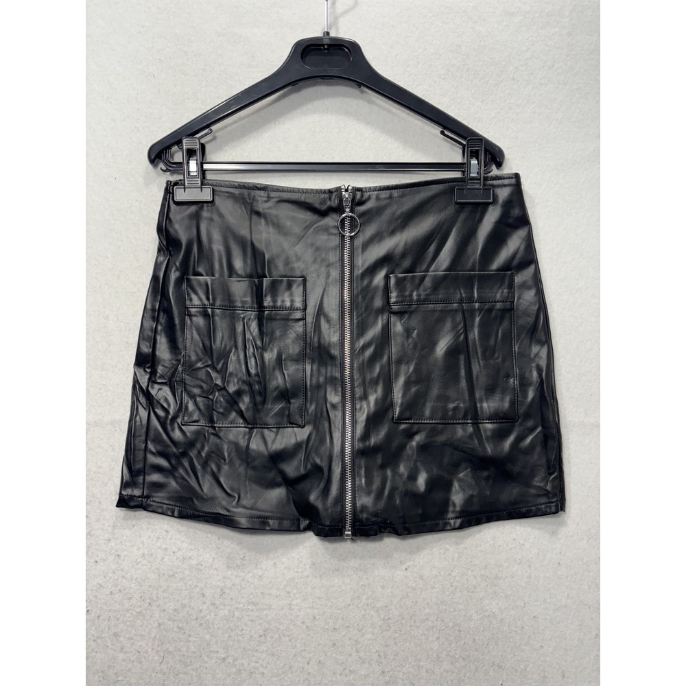 Fashion Nova Skort Womens L Black Faux Leather Zip Front Pockets HMSP30019 Mini